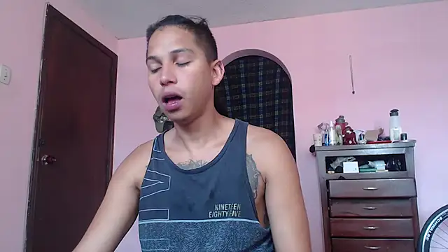 CoreAlejito online show from 02.28.25