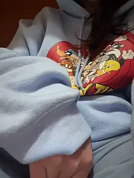 Snapshot of rossana99_ chatting on 10.25.25 rossana99 online show from 10.25.25