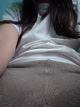 Snapshot of rossana99_ chatting on 04.19.26 rossana99 online show from 04.19.26