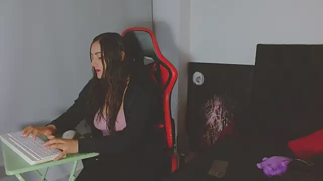 Noamartin  online show from 03.15.26