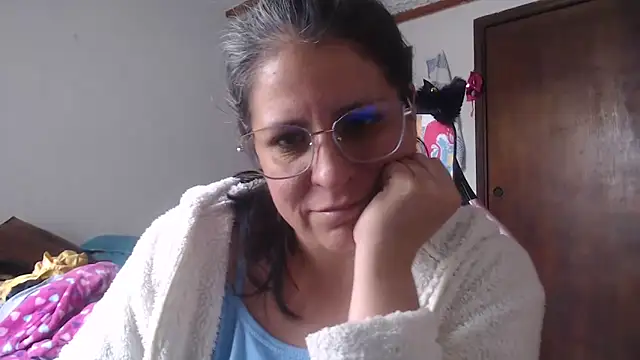 LucifernandaSw online show from 02.13.26