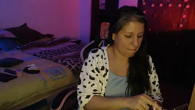 LucifernandaSw online show from 04.21.26