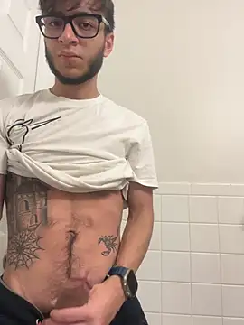 Snapshot of alejdrip chatting on 01.12.25 alejdrip online show from 01.12.25