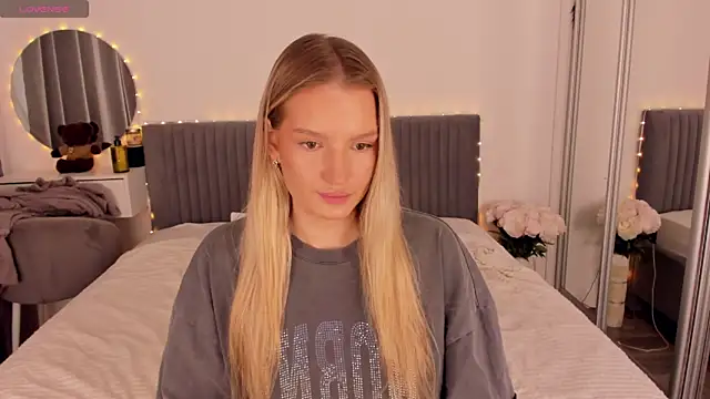 CassieRayss online show from 06.18.26