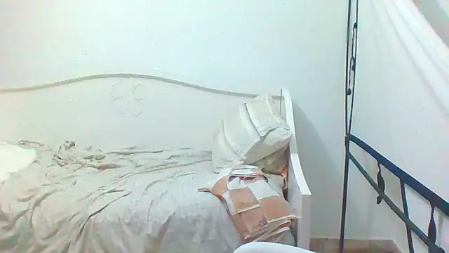 Yeye25199 online show from 01.18.25