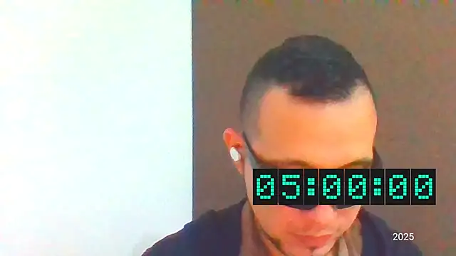 Yeye25199 online show from 01.26.25