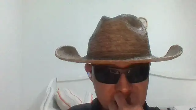 Yeye25199 online show from 02.13.25