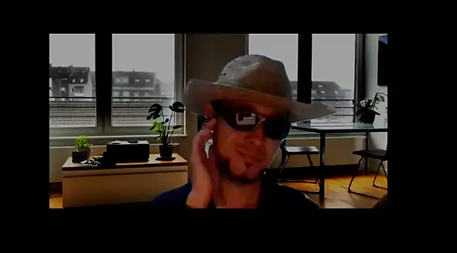 Yeye25199 online show from 02.14.25