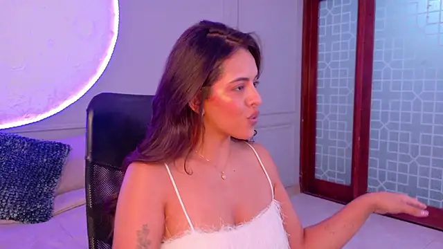 Snapshot of martina_duque_ chatting on 03.04.26 martina duque online show from 03.04.26