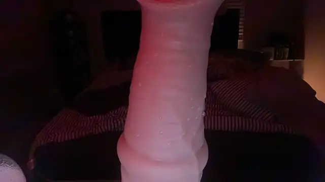 Snapshot of Blazedsurfer30 chatting on 02.04.25 Blazedsurfer30 online show from 02.04.25