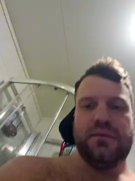 Snapshot of Machoviking1 chatting on 10.05.25 Machoviking1 online show from 10.05.25