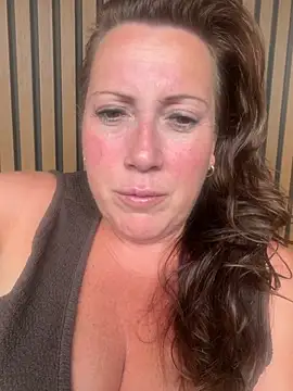 xsexycurvymilf online show from 07.13.26