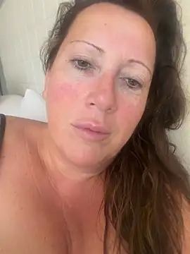 xsexycurvymilf online show from 07.26.26