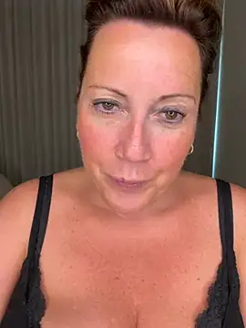 xsexycurvymilf online show from 07.28.26