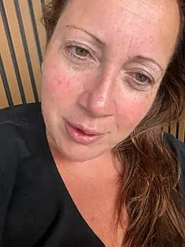 xsexycurvymilf online show from 08.01.26