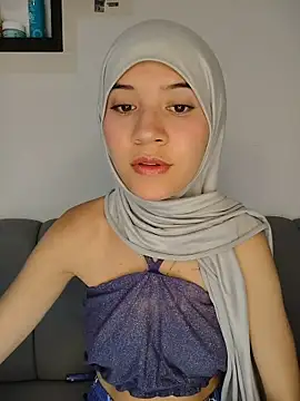 Snapshot of hanaa_18 chatting on 05.07.26 hanaa 18 online show from 05.07.26