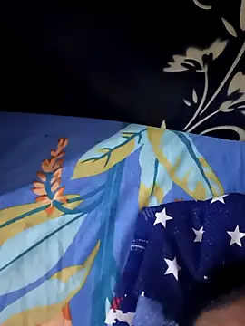 Snapshot of _Redwine_ chatting on 09.19.25 Redwine online show from 09.19.25