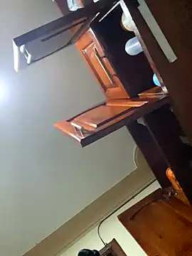 Dellah26 online show from 11.02.25