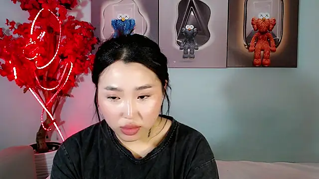 Snapshot of ichiben chatting on 03.08.25 ichiben online show from 03.08.25