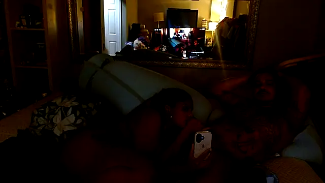 Your Going2Luv Me online show from 12.19.24