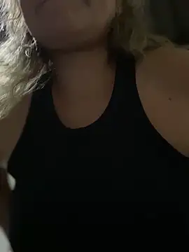 Snapshot of Jlo_69 chatting on 03.09.25 Jlo 69 online show from 03.09.25