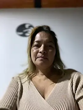 Snapshot of Jlo_69 chatting on 03.21.25 Jlo 69 online show from 03.21.25