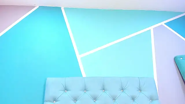 AlondraFerri1 online show from 01.28.25