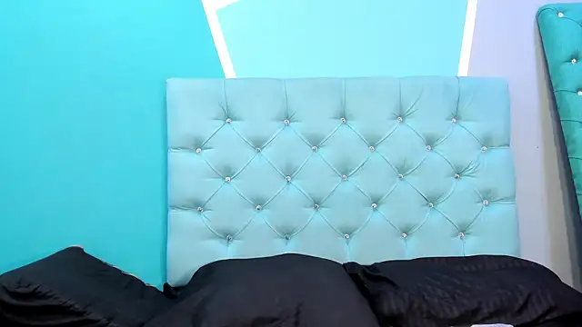 AlondraFerri1 online show from 02.07.25