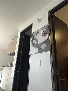 PetitLumiere online show from 02.04.25