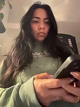 PetitLumiere online show from 11.15.25