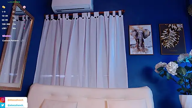 Snapshot of AleezaFrench chatting on 02.05.25 AleezaFrench online show from 02.05.25