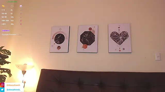 Snapshot of AleezaFrench chatting on 02.09.25 AleezaFrench online show from 02.09.25