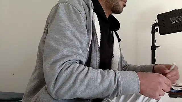 molozeb online show from 10.18.25