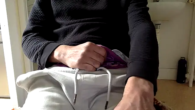 molozeb online show from 11.25.25