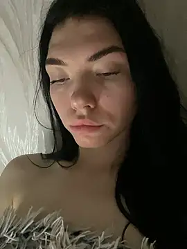 Snapshot of Lisaaa_Alisa chatting on 03.18.25 Lisaaa Alisa online show from 03.18.25