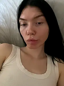 Snapshot of Lisaaa_Alisa chatting on 10.05.25 Lisaaa Alisa online show from 10.05.25