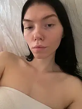 Snapshot of Lisaaa_Alisa chatting on 10.06.25 Lisaaa Alisa online show from 10.06.25