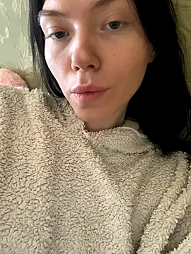 Snapshot of Lisaaa_Alisa chatting on 10.18.25 Lisaaa Alisa online show from 10.18.25