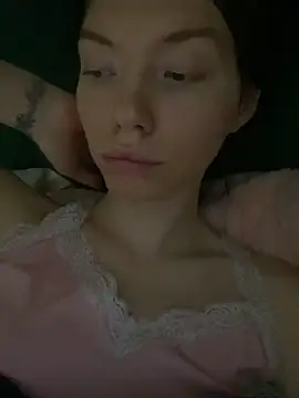 Snapshot of Lisaaa_Alisa chatting on 11.04.25 Lisaaa Alisa online show from 11.04.25