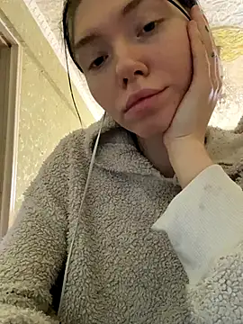 Snapshot of Lisaaa_Alisa chatting on 11.06.25 Lisaaa Alisa online show from 11.06.25