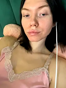 Snapshot of Lisaaa_Alisa chatting on 11.07.25 Lisaaa Alisa online show from 11.07.25