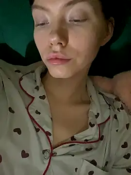 Snapshot of Lisaaa_Alisa chatting on 11.28.25 Lisaaa Alisa online show from 11.28.25