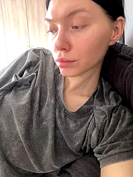 Snapshot of Lisaaa_Alisa chatting on 12.14.25 Lisaaa Alisa online show from 12.14.25