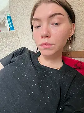 Lisaaa Alisa online show from 04.22.26