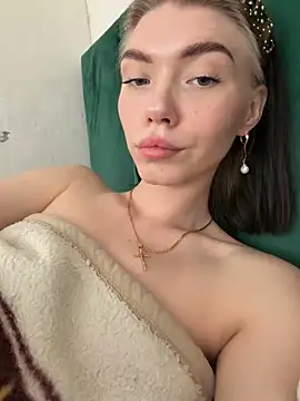 Lisaaa Alisa online show from 04.25.26