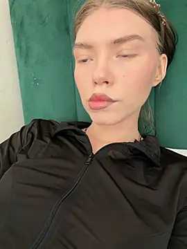 Snapshot of Lisaaa_Alisa chatting on 05.29.26 Lisaaa Alisa online show from 05.29.26