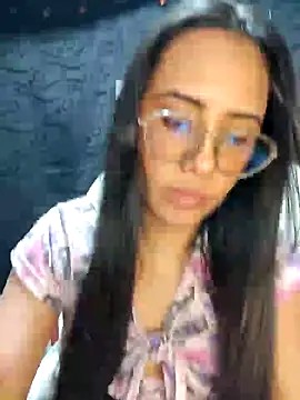 Snapshot of Janna_mnt chatting on 12.12.24 Janna mnt online show from 12.12.24