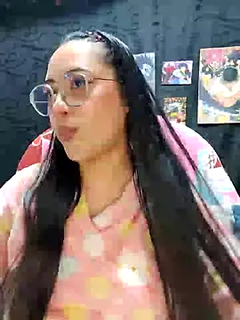Snapshot of Janna_mnt chatting on 12.29.24 Janna mnt online show from 12.29.24