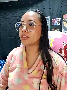 Snapshot of Janna_mnt chatting on 12.29.24 Janna mnt online show from 12.29.24