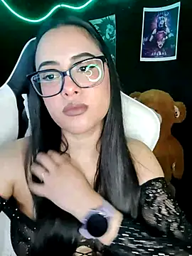 Snapshot of Janna_mnt chatting on 09.30.25 Janna mnt online show from 09.30.25